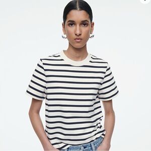 COS Clean Cut Regular T-Shirt